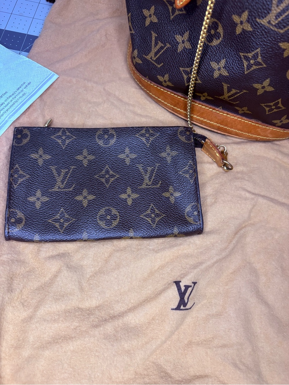 Louis Vuitton Monogram Bucket Bag with Chain Pouch - Brown/Tan - Picture 2 of 5